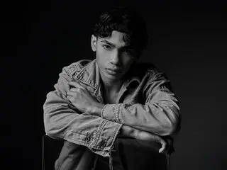AdrianBlak photos