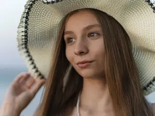 JulieDaniel xxx